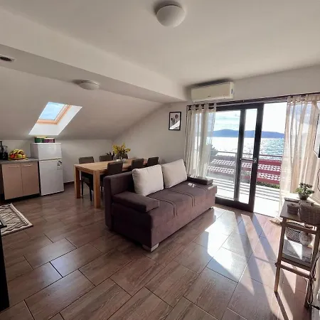 Apartamento Ivan Sukošan